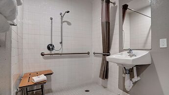 Motel 6 Arcata, CA - Cal Poly Humboldt