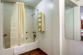 Motel 6 Union City, GA - Atlanta Airport