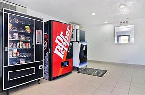 Motel 6 Carlsbad, NM