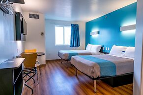 Motel 6 Pottstown, PA