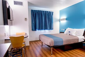 Motel 6 Pottstown, PA