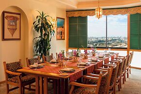 Sheraton Kuwait, A Luxury Collection Hotel, Kuwait City