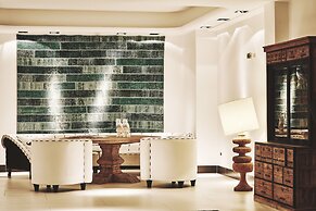 Myconian Imperial - Leading Hotels of the World