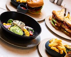 Crowne Plaza Dublin Airport by IHG