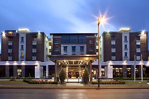 Crowne Plaza Dublin Airport by IHG