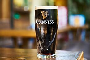 Crowne Plaza Dublin Airport by IHG