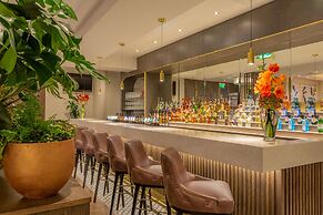 Crowne Plaza Dublin Airport by IHG