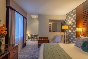 Crowne Plaza Dublin Airport by IHG