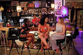 Suites of Dorchester