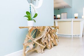 Suites of Dorchester