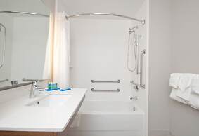 Holiday Inn Express Quantico - Stafford by IHG