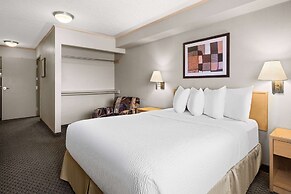 Travelodge by Wyndham Fort McMurray