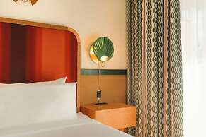 Royal Sun Palm Springs