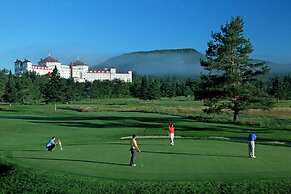 Omni Bretton Arms Inn at Mount Washington