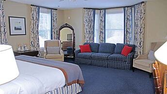 Omni Bretton Arms Inn at Mount Washington