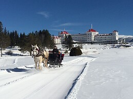 Omni Bretton Arms Inn at Mount Washington
