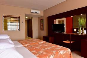 Pestana Trópico