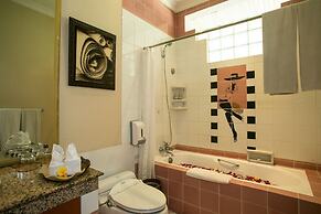 Parigata Resort & Spa