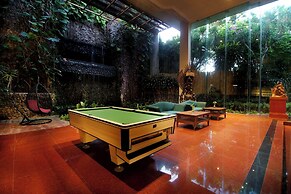 Parigata Resort & Spa