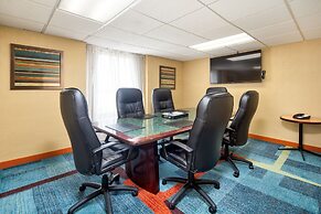 Fairfield Inn and Suites by Marriott Toronto Airport