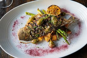 Courtyard by Marriott Stamford Downtown