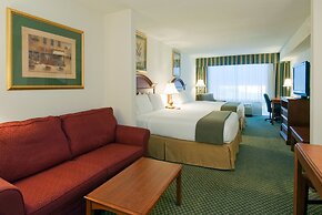 Holiday Inn Express Hotel & Suites Emporia by IHG