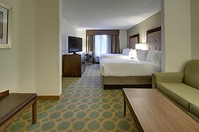 Holiday Inn Express Hotel & Suites Emporia by IHG