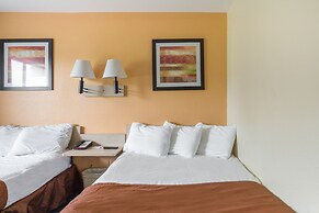 Days Inn by Wyndham New Philadelphia