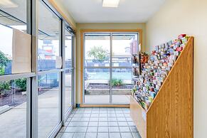 Days Inn by Wyndham New Philadelphia