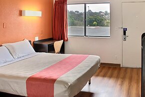Motel 6 Pismo Beach, CA