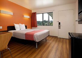 Motel 6 Pismo Beach, CA