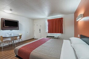 Motel 6 Fallon, NV