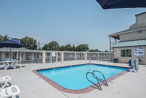 Motel 6 Fallon, NV