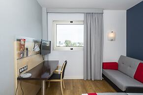 Holiday Inn Express Barcelona-Montmeló by IHG