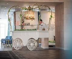 Dream Castle Hotel