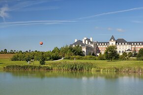 Dream Castle Hotel