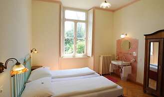 Hotel & Hostel Montarina