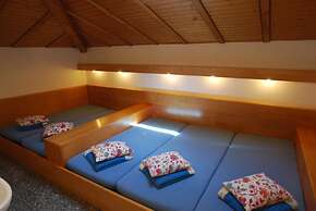 Hotel & Hostel Montarina