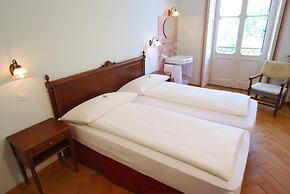 Hotel & Hostel Montarina