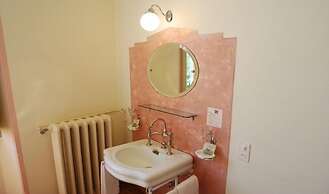 Hotel & Hostel Montarina