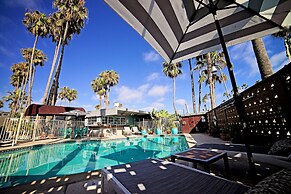 Ocean Villa Inn