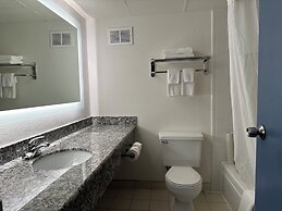 Quality Inn & Suites Everett
