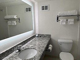Quality Inn & Suites Everett