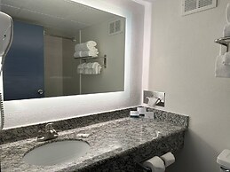Quality Inn & Suites Everett