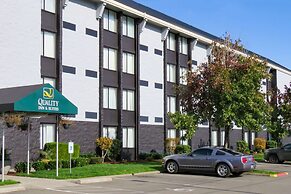 Quality Inn & Suites Everett