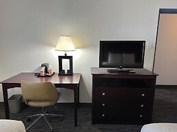 Quality Inn & Suites Everett