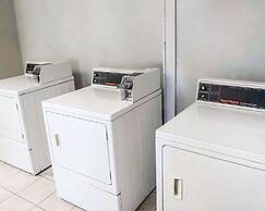 Suburban Studios Tallahassee near University