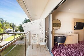 Crowne Plaza Alice Springs Lasseters by IHG