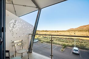 Crowne Plaza Alice Springs Lasseters by IHG