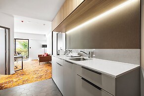 Crowne Plaza Alice Springs Lasseters by IHG